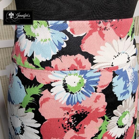 Talbots Women's Textured Floral Wide Band Pencil Skirt Size 8 - Picture 2 of 9
